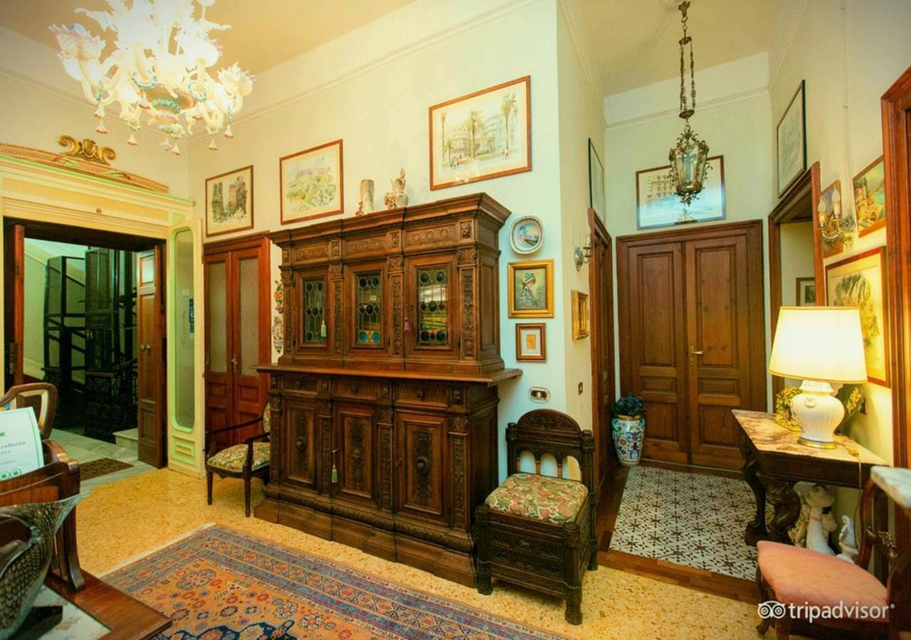B&B Atmosfere Del Centro Storico Napoli Dış mekan fotoğraf