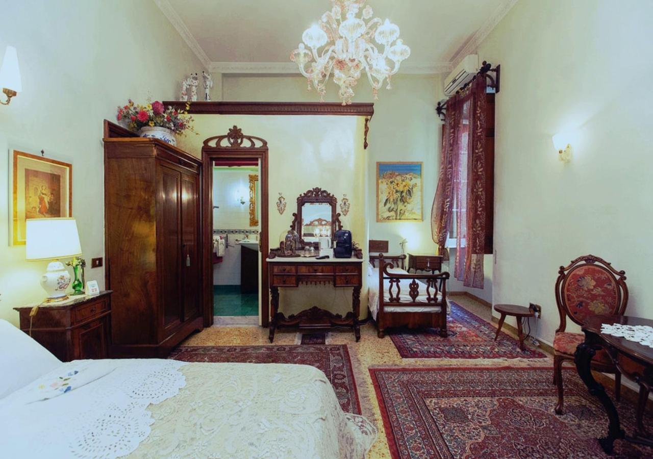 B&B Atmosfere Del Centro Storico Napoli Dış mekan fotoğraf