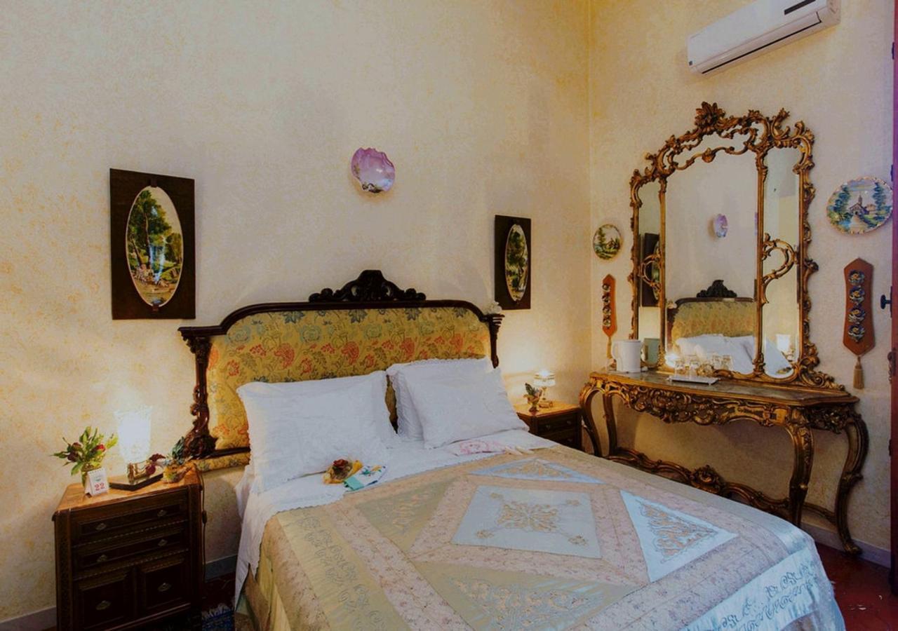 B&B Atmosfere Del Centro Storico Napoli Dış mekan fotoğraf